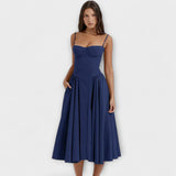 Elegante vestido sem mangas com espartilho