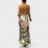 Vestido comprido sem mangas com padrão floral