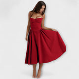 Elegante vestido sem mangas com espartilho