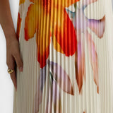 Maximekko Sweetheart oransseilla kukilla