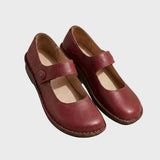 Sapatos de couro feitos à mão, num estilo intemporal