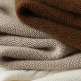 Cashmere Cardigan Täydellinen