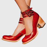 Sapatos de Salto Elegantes